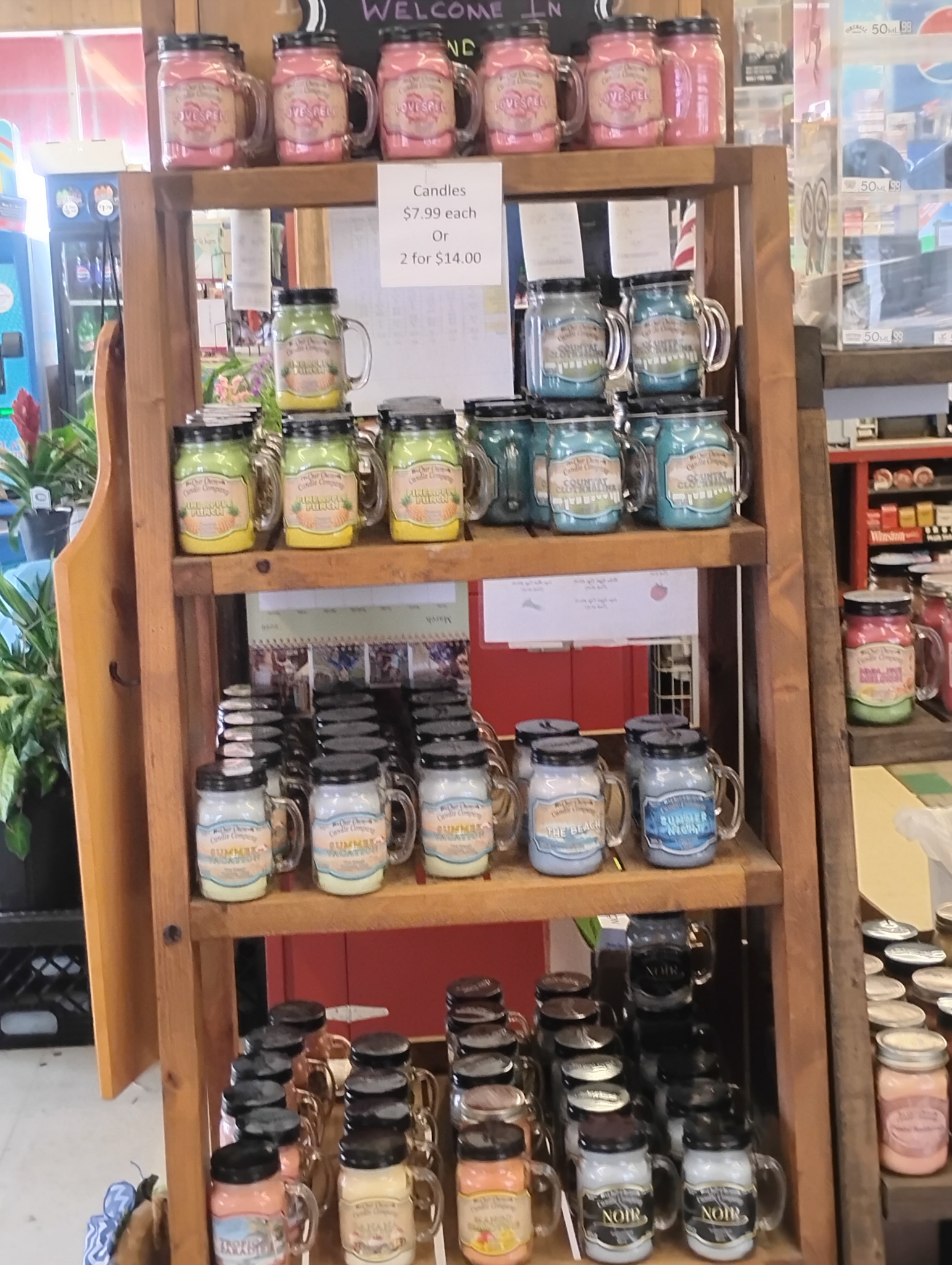 Candles, Gifts & Décor